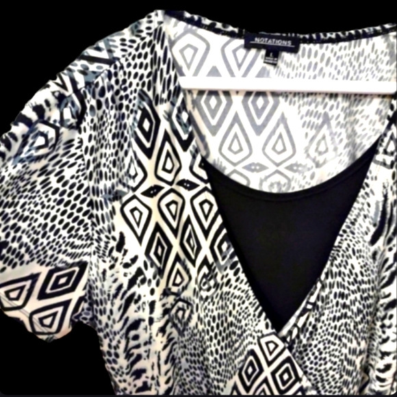 Notations Short Sleeve Animal Print Built in tank top Blouse - Picture 3 of 5